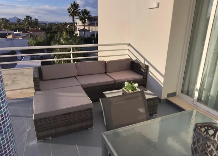 Appartamento Nova Beach&met&golf Oliva